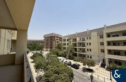 شقة - غرفة نوم - 2 حمامات للايجار في ريجنت هاوس 1 - ريجنت هاوس - مدينة السيارات - دبي