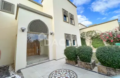 Villa - 4 Bedrooms - 4 Bathrooms for sale in Regional Large - Regional - Jumeirah Park - Dubai