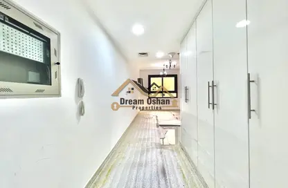 Apartment - 2 Bedrooms - 3 Bathrooms for rent in Dome Tower - Al Jaddaf - Dubai