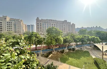 Apartment - 1 Bedroom - 2 Bathrooms for rent in Al Shahla - Shoreline Apartments - Palm Jumeirah - Dubai