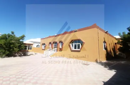 Outdoor House image for: Villa - 4 Bedrooms - 4 Bathrooms for rent in Al Jurf 1 - Al Jurf - Ajman Downtown - Ajman, Image 1