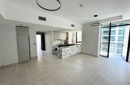 شقة - 2 غرف نوم - 2 حمامات للبيع في الأمل تاور - مدينة دبي الرياضية - دبي