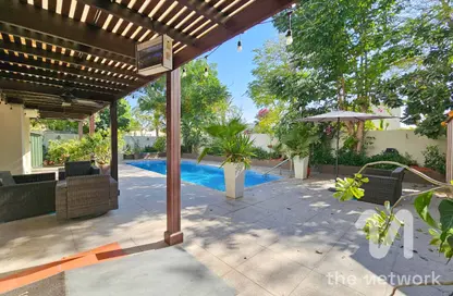 Villa - 4 Bedrooms - 4 Bathrooms for rent in Meadows 5 - Meadows - Dubai