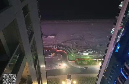 شقة - 2 غرف نوم - 3 حمامات للبيع في برج الكورنيش - طريق كورنيش عجمان - عجمان