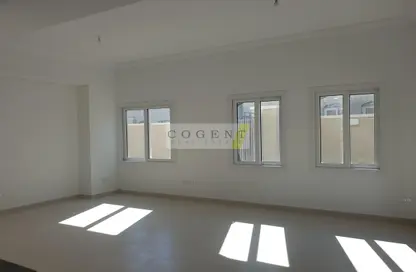 Empty Room image for: Townhouse - 3 Bedrooms - 4 Bathrooms for rent in Casa Dora - Serena - Dubai, Image 1