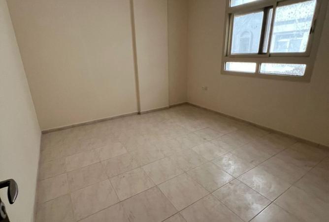 16018100 - Property Image 2