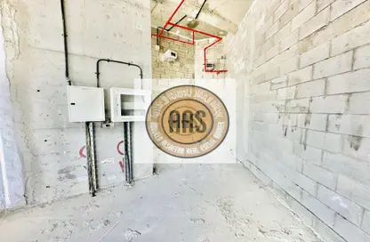 Retail - Studio - 1 Bathroom for rent in Azizi Riviera 22 - Meydan One - Meydan - Dubai