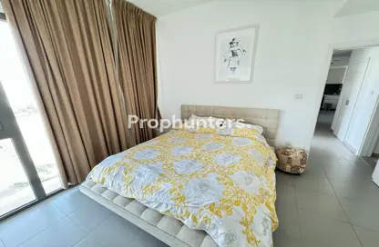 Apartment - 2 Bedrooms - 2 Bathrooms for sale in Hayat Boulevard-1A - Hayat Boulevard - Town Square - Dubai