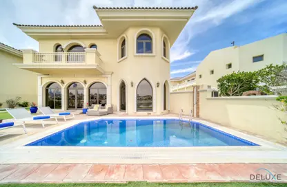 Pool image for: Villa - 7 Bedrooms - 6 Bathrooms for rent in Signature Villas Frond E - Signature Villas - Palm Jumeirah - Dubai, Image 1