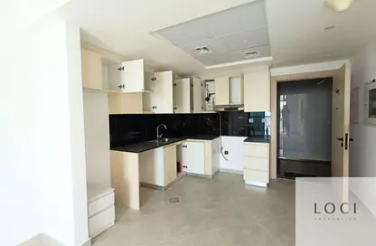 شقة - غرفة نوم - 2 حمامات للبيع في بن غاطي افنيو - الجداف - دبي