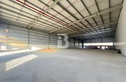 Warehouse - Studio for rent in Phase 1 - Al Furjan - Dubai