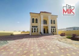 Villa - 5 bedrooms - 6 bathrooms for rent in Al Aweer 1 - Al Aweer - Dubai