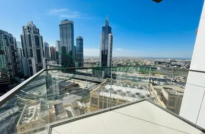 صورة لـ شرفة شقة - غرفة نوم - 2 حمامات للايجار في برج التاج - دبي وسط المدينة - دبي ، صورة رقم 1