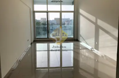 Apartment - 1 Bedroom - 2 Bathrooms for rent in Al Wasl House - Jumeirah 1 - Jumeirah - Dubai
