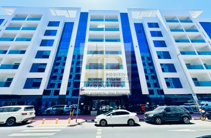 Apartment - 2 Bedrooms - 3 Bathrooms for rent in Al Barsha 1 - Al Barsha - Dubai