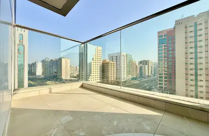 شقة - غرفة نوم - 2 حمامات للايجار في برج المرجان - شارع الفلاح - وسط المدينة - أبوظبي