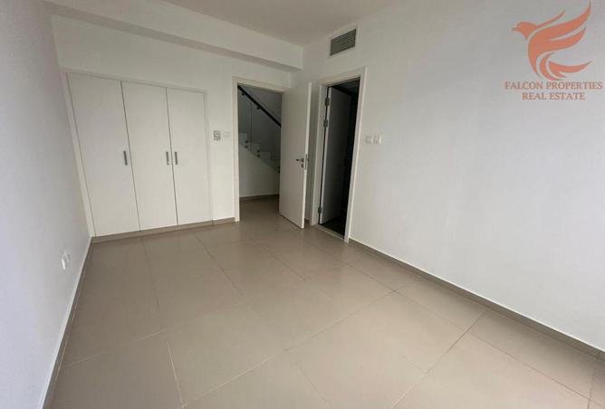 15582371 - Property Main Image