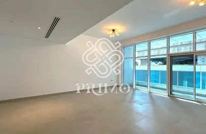 Apartment - 2 Bedrooms - 3 Bathrooms for rent in Marina Arcade Tower - Dubai Marina - Dubai