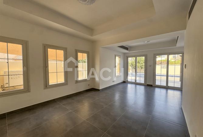 15422688 - Property Image 2