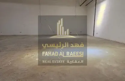 Warehouse - Studio - 2 Bathrooms for rent in Umm Al Thuoob - Umm Al Quwain