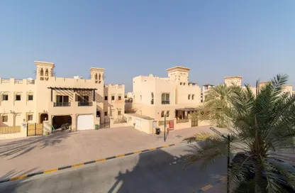 تاون هاوس - 3 غرف نوم - 3 حمامات للبيع في تاون هاوسز قرية الحمرا - قرية الحمرا - رأس الخيمة