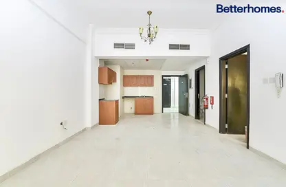 Apartment - 1 Bedroom - 2 Bathrooms for rent in Lolena residence - Jumeirah Village Circle - Dubai
