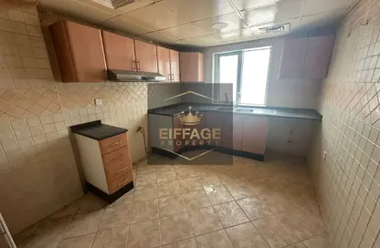 Apartment - 2 Bedrooms - 2 Bathrooms for rent in Al Rashidiya Towers - Al Rashidiya - Ajman Downtown - Ajman