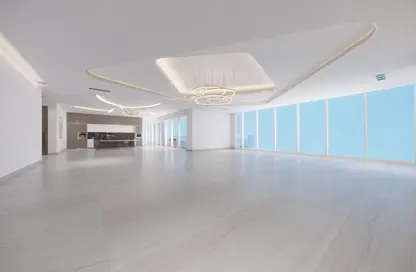 Empty Room image for: Penthouse - 4 Bedrooms - 5 Bathrooms for sale in Me Do Re Tower - Jumeirah Lake Towers - Dubai, Image 1