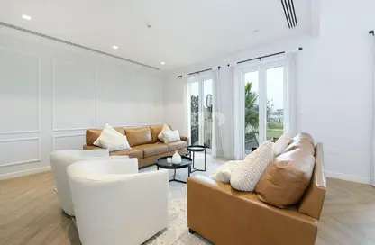 Villa - 3 Bedrooms - 4 Bathrooms for rent in Sur La Mer 2 - Sur La Mer - La Mer - Jumeirah - Dubai