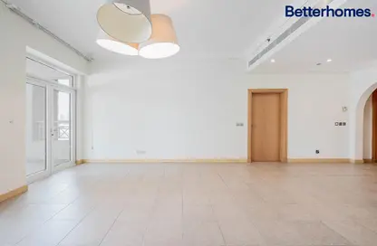 شقة - 2 غرف نوم - 4 حمامات للايجار في المصلى - مساكن شور لاين - نخلة جميرا - دبي شقة - 2 غرف نوم - 4 حمامات للايجار في المصلى - مساكن شور لاين - نخلة جميرا - دبي