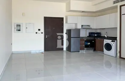 Apartment - Studio - 1 Bathroom for rent in Lawnz by Danube Block 4 - Lawnz by Danube - International City - Dubai