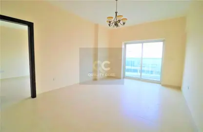 Empty Room image for: Apartment - 1 Bedroom - 2 Bathrooms for sale in Global Golf Residences 2 - Dubai Sports City - Dubai, Image 1