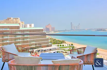 Apartment - 2 Bedrooms - 2 Bathrooms for rent in The 8 - The Crescent - Palm Jumeirah - Dubai