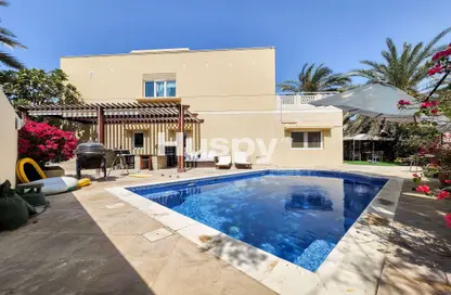 Villa - 4 Bedrooms - 5 Bathrooms for rent in Meadows 1 - Meadows - Dubai