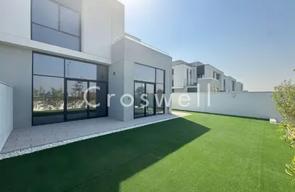 Townhouse - 4 Bedrooms - 5 Bathrooms for sale in Murooj Al Furjan - Al Furjan - Dubai