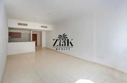 شقة - غرفة نوم - 1 حمام للايجار في سكاي كورتس تاور A - أبراج سكاي كورتس - دبي لاند - دبي