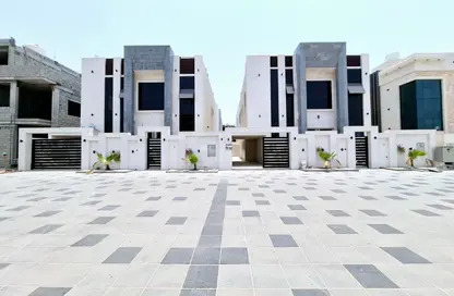 فيلا - 5 غرف نوم - 7 حمامات للايجار في الحليو 2 - الحليو - عجمان