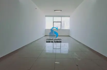 شقة - 1 حمام للايجار في مساكن النهضة - النهدة - الشارقة