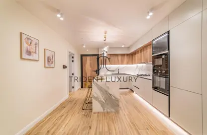 Apartment - 1 Bedroom - 2 Bathrooms for sale in Lucky Royale Residence - Jumeirah Village Circle - Dubai