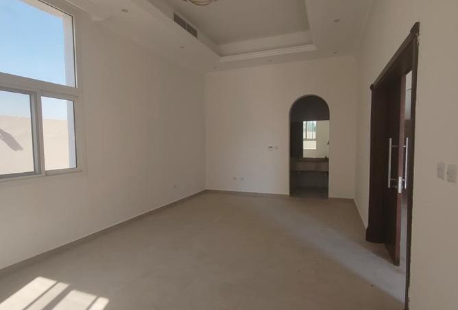 15606332 - Property Image 2