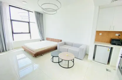 Apartment - Studio - 1 Bathroom for rent in The Square Tower - Jumeirah Village Circle - Dubai