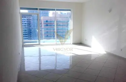 Apartment - 1 Bedroom - 2 Bathrooms for sale in Hub Canal 2 - Hub-Golf Towers - Dubai Sports City - Dubai