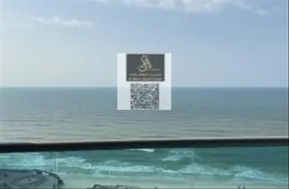 شقة - 2 غرف نوم - 3 حمامات للبيع في مساكن كورنيش عجمان - طريق كورنيش عجمان - عجمان