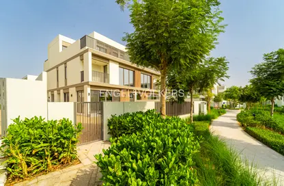 Villa - 4 Bedrooms - 5 Bathrooms for rent in Aura - Tilal Al Ghaf - Dubai