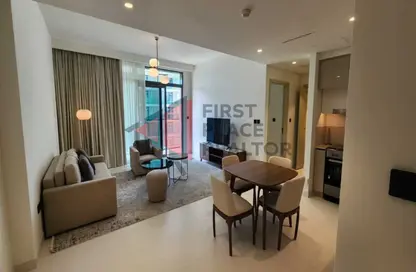 Apartment - 1 Bedroom - 2 Bathrooms for sale in Marina Vista - EMAAR Beachfront - Dubai Harbour - Dubai