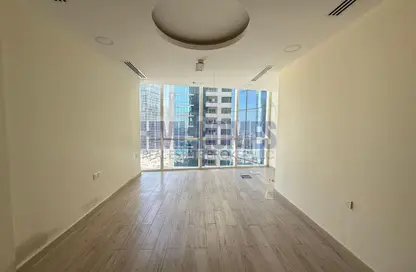 Office Space - Studio - 1 Bathroom for rent in Park Lane Tower - Business Bay - Dubai