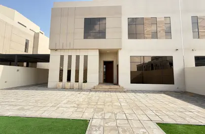 فيلا - 6 غرف نوم - 7 حمامات للايجار في فيلا الحوشي - حوشي - البادي - الشارقة