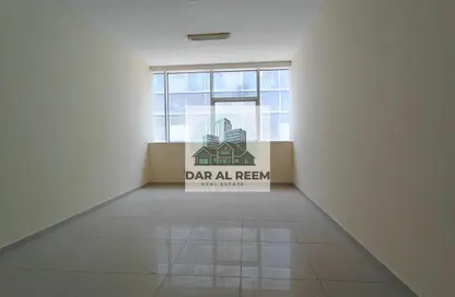 شقة - غرفة نوم - 1 حمام للايجار في مجمع النهدة السكني - النهدة - الشارقة شقة - غرفة نوم - 1 حمام للايجار في مجمع النهدة السكني - النهدة - الشارقة