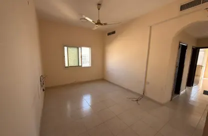 شقة - 2 غرف نوم - 2 حمامات للايجار في فلل الروضة 3 - 3 الروضة - الروضة - عجمان شقة - 2 غرف نوم - 2 حمامات للايجار في فلل الروضة 3 - 3 الروضة - الروضة - عجمان