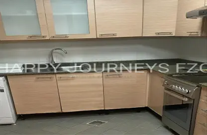 Apartment - Studio - 1 Bathroom for rent in Al Khan Lagoon - Al Khan - Sharjah